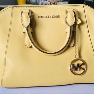 Michael Kors l Savannah Medium Satchel